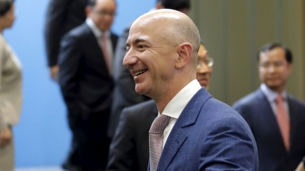 Ong chu Amazon thanh nguoi giau thu 3 My chi sau 1 tieng hinh anh