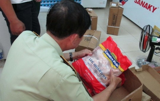 Gom tien kien ga My hinh anh