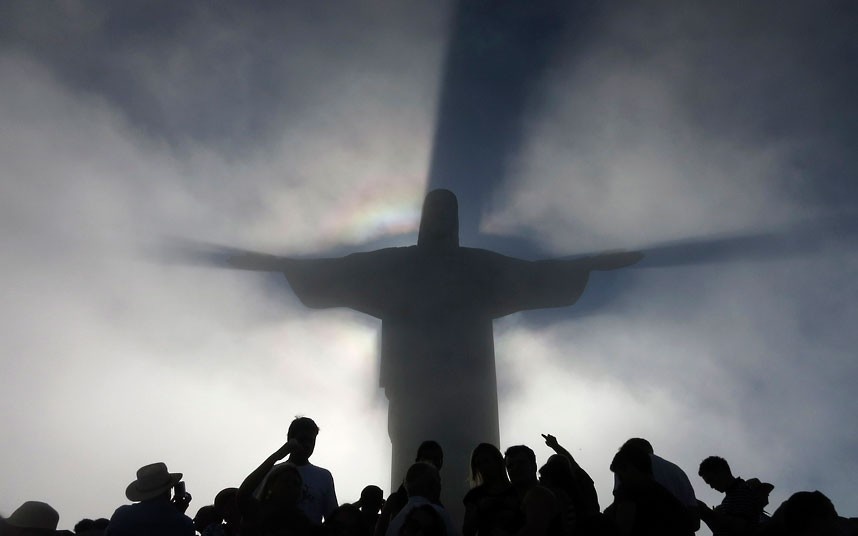 7. Brazil Dự đoán Bizil sẽ nhảy lên vị trí thứ 5 trong danh sách xếp hạng các nền kinh tế quyền lực nhất năm 2022.