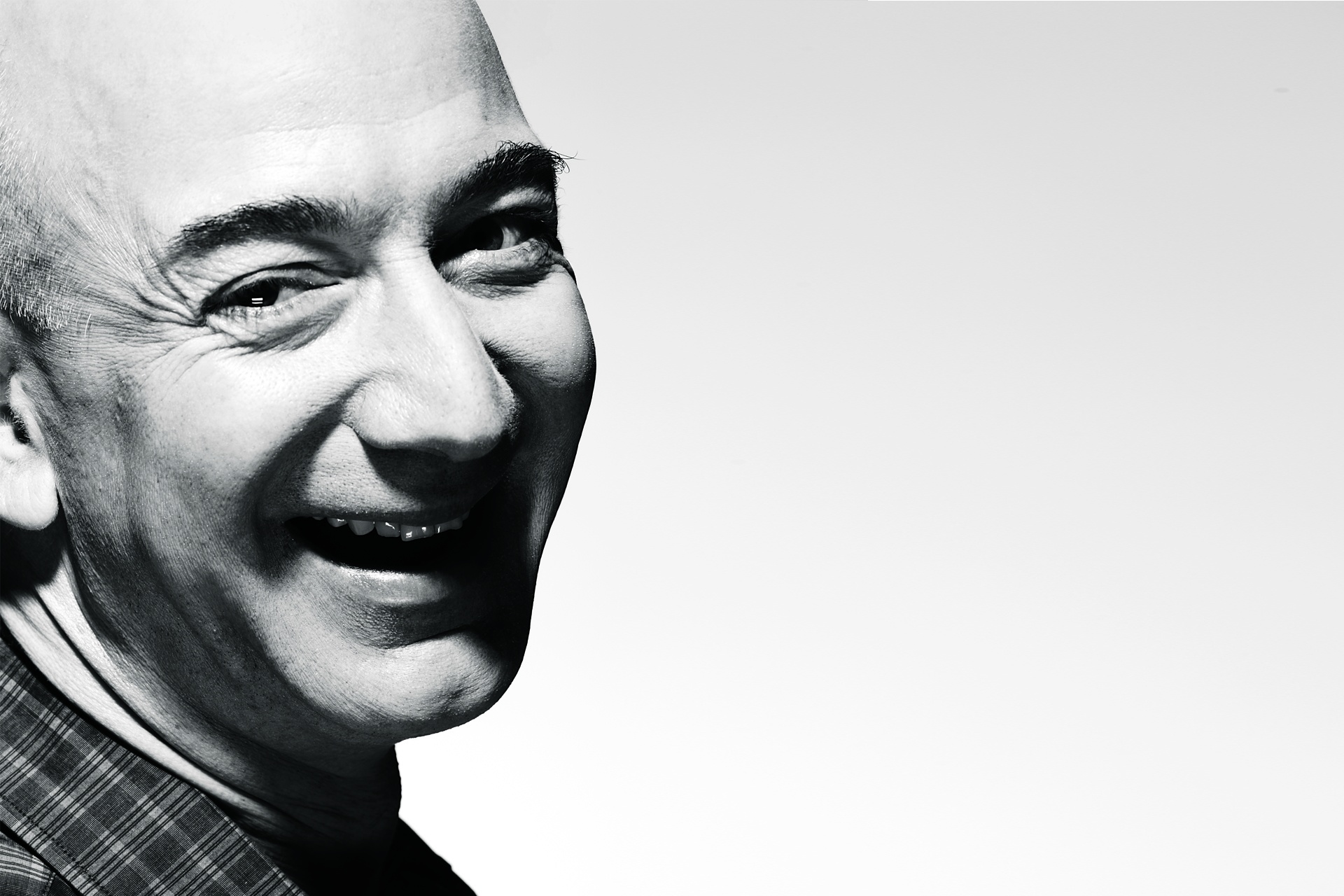 3.       Jeff Bezos Xếp hạng người quyền lực nhất thế giới: 17  Vị trí: Tổng giám đốc Amazon