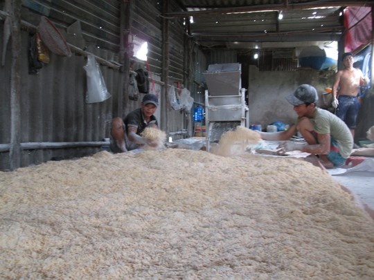 'Lanh xuong song' voi thuc pham ban hinh anh