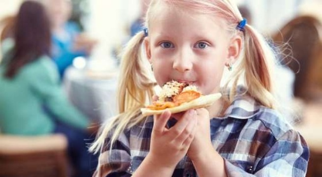 10 dieu tre can biet ve thuc pham hinh anh