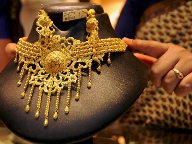 10 nuoc du tru nhieu vang nhat the gioi hinh anh