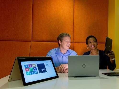 5. Microsoft Trụ sở chính: Redmond, Washington, Mỹ Vị trí năm ngoái: 7 Những ứng dụng điện toán đám mây, ứng dụng di động, và trình diễn các yếu tố ảo là những lý do Microsoft kiếm được mức lợi nhuận kỷ lục. Gần đây, tập đoàn cũng đã đưa ra một đoạn quảng cáo chỉ ra cách trình diễn yếu tố ảo trên máy tính cá nhân của người dùng. Chiếc đồng hồ đeo tay thông minh Microsoft Band của Microsoft có cả các ứng dụng của Uber và Facebook. Microsoft cũng đã được cho phép sử dụng LinkedIn như là công cụ để kết nối với người dùng của mình.