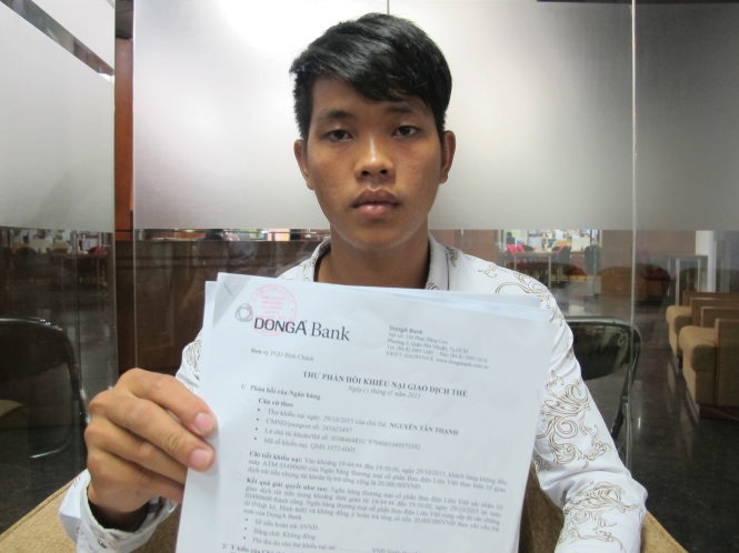 The ATM trong tui van bi  rut trom tien? hinh anh