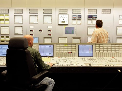 Kỹ sư ngành ứng dụng công nghiệp: Kỹ sư ngành ứng dụng công nghiệp: 