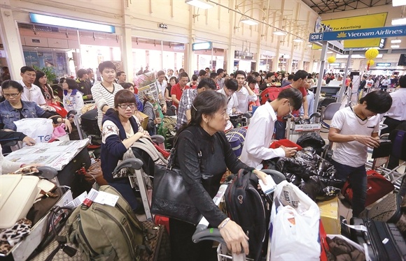 Tỉ lệ tăng trưởng chi tiêu của người tiêu dùng (CAGR) của Việt Nam trong giai đoạn 2011-2020 được tổ chức Bain Analysis dự báo sẽ thuộc loại cao nhất trong khu vực ASEAN, đạt 8%.