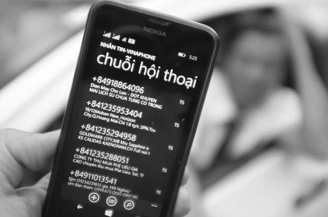 Chỉ trong một khoảng thời gian ngắn chiều 10/12, số thuê bao 09132.... của Vinaphone phải nhận hàng chục tin nhắn rác.