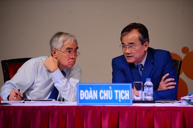Co dong chua dong y phuong an nhan su cua Eximbank hinh anh