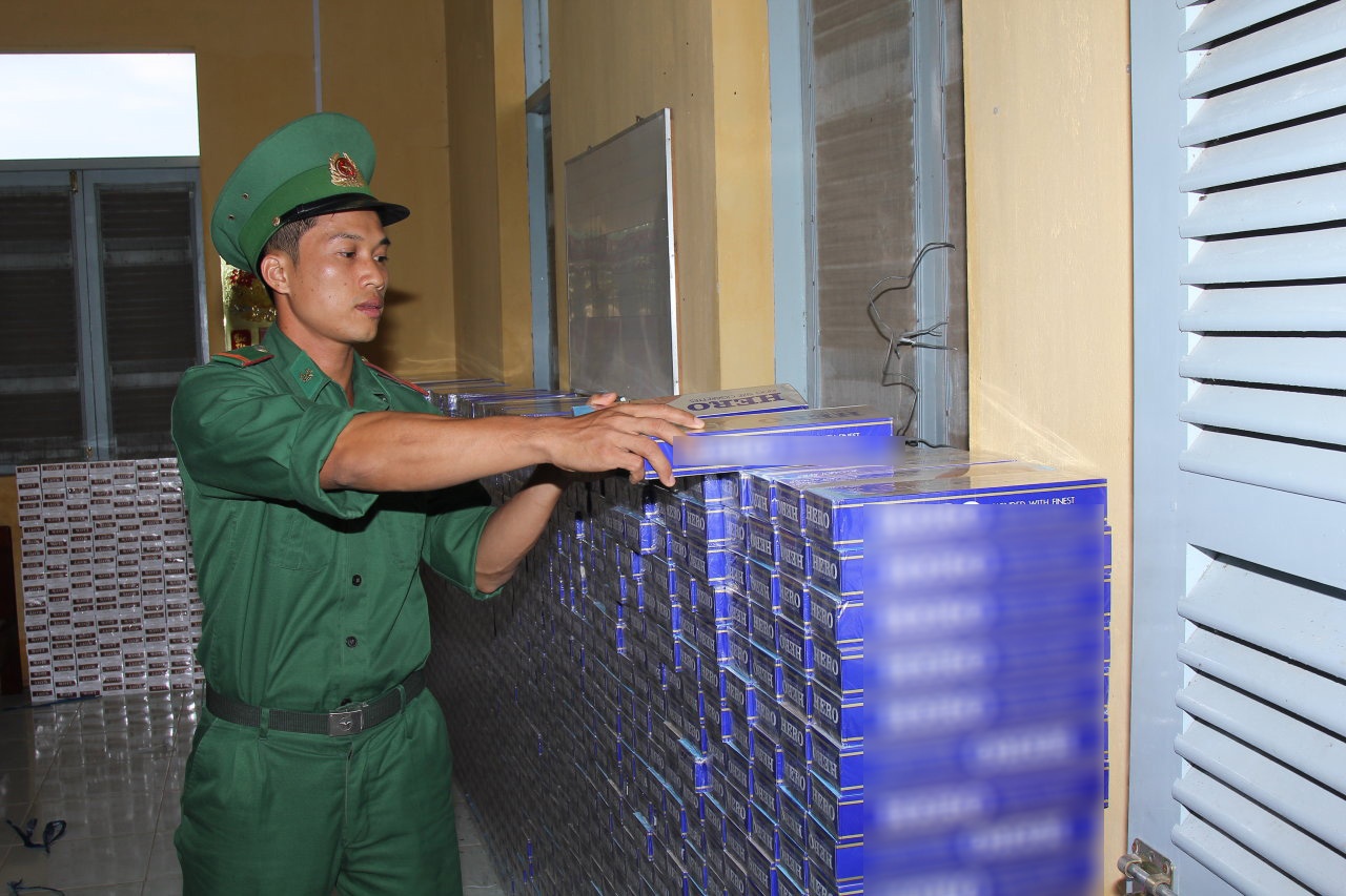 10.000 ty dong bay theo khoi thuoc la lau moi nam hinh anh