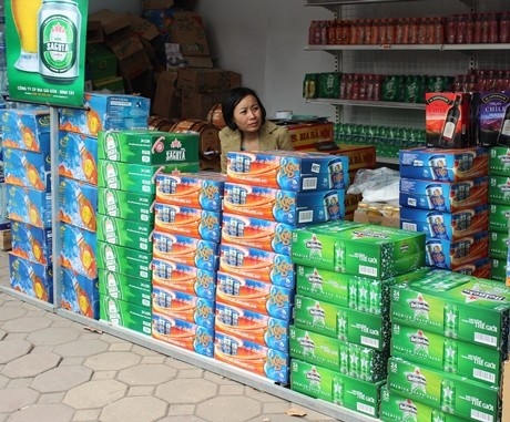 Loan gia bia Tet: Dan dau co thao tung? hinh anh