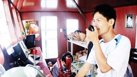 Ong chu 8X dong tau khung vuon khoi giu chu quyen hinh anh