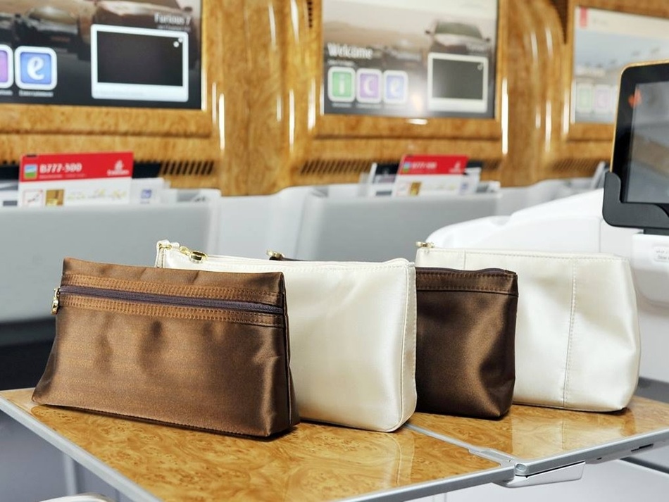 giới giàu, máy bay, khoang hạng nhất ảnh 3 gioi giau, may bay, khoang hang nhat anh 3