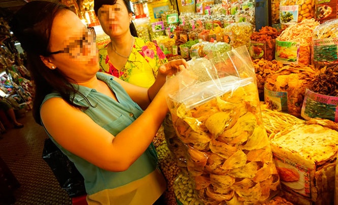 Coi chung mac bay voi to yen gia hinh anh