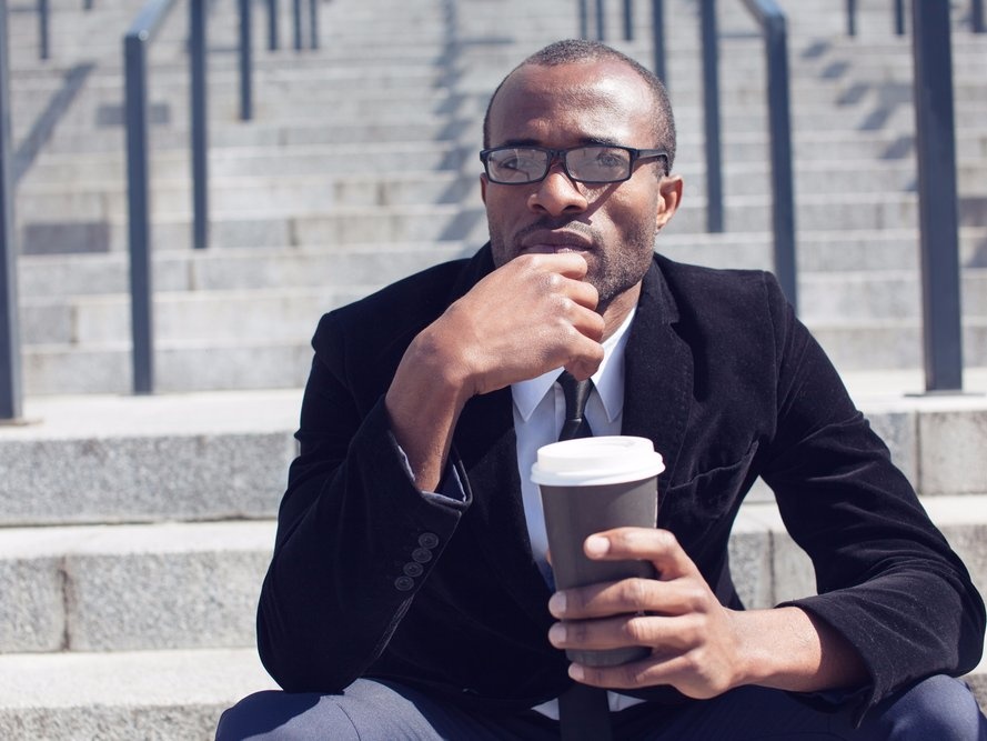 11 thoi quen khien ban mai khong giau hinh anh