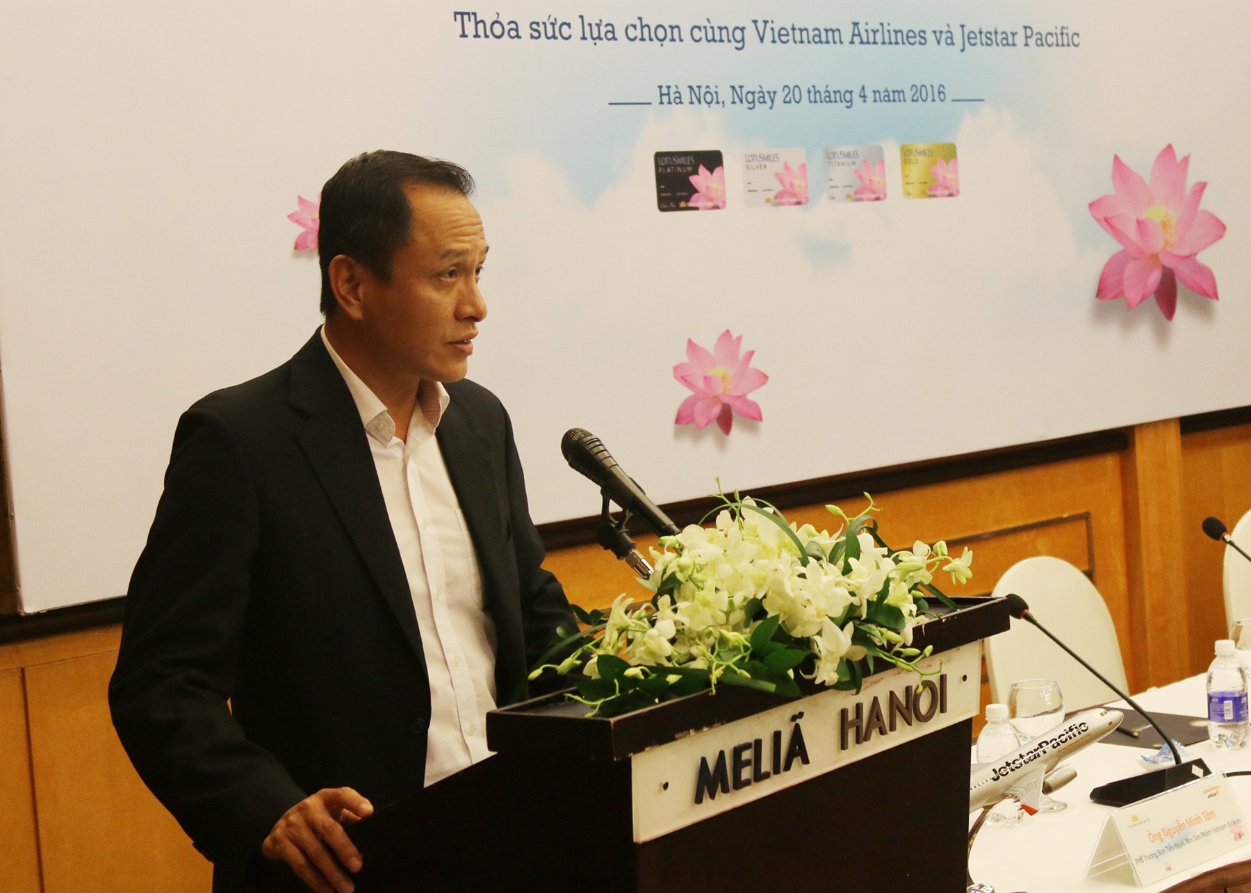 hàng không chưa giảm giá vé ảnh 1 hang khong chua giam gia ve anh 1