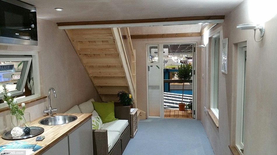 nha sieu mong 7m2 co cho do xe anh 6