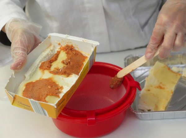 8 vu thuc pham ban chan dong tren the gioi hinh anh