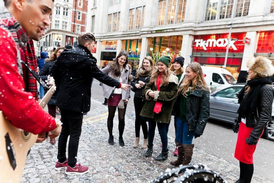 9 thuong hieu My 'thay da doi thit' o nuoc ngoai anh 11