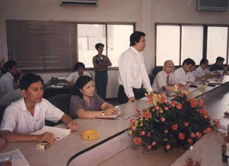 Tang Minh Phung: Dai gia bi an dinh dam mot thoi hinh anh