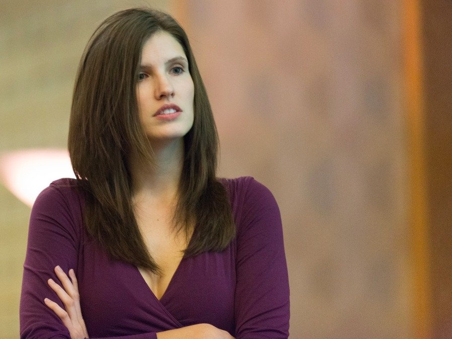 Dau hieu cho thay sep ghet ban anh 8