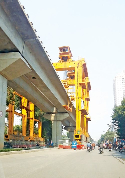 Het thoi 'hoanh trang', PMU thieu tien tra luong hinh anh