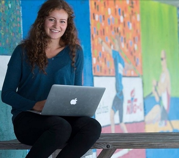 Nu ty phu sinh nam 97 tre tuoi nhat the gioi anh 14