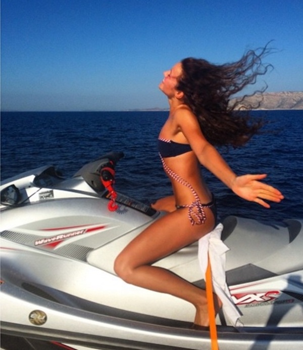 Nu ty phu sinh nam 97 tre tuoi nhat the gioi anh 17