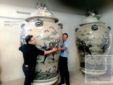 Lum xum dai gia Tan Hoang Minh bo chay khi trung dau gia hinh anh