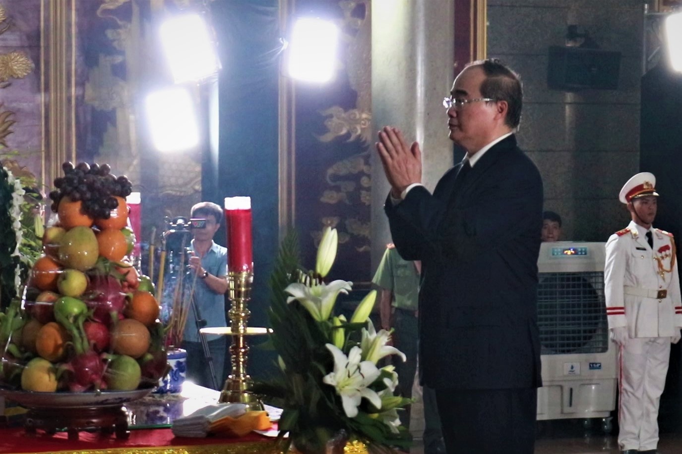 Le tang nguoi thay tinh bao Muoi Huong hinh anh