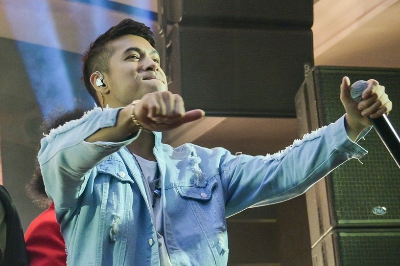 Nhom nhac nam moi cua Vpop hinh anh