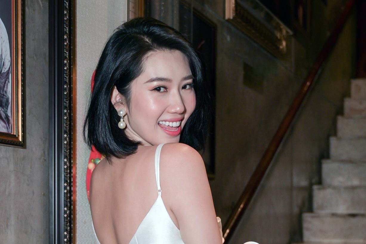 Thuy Ngan: 'Nho game show, khan gia biet con nguoi that cua toi' hinh anh