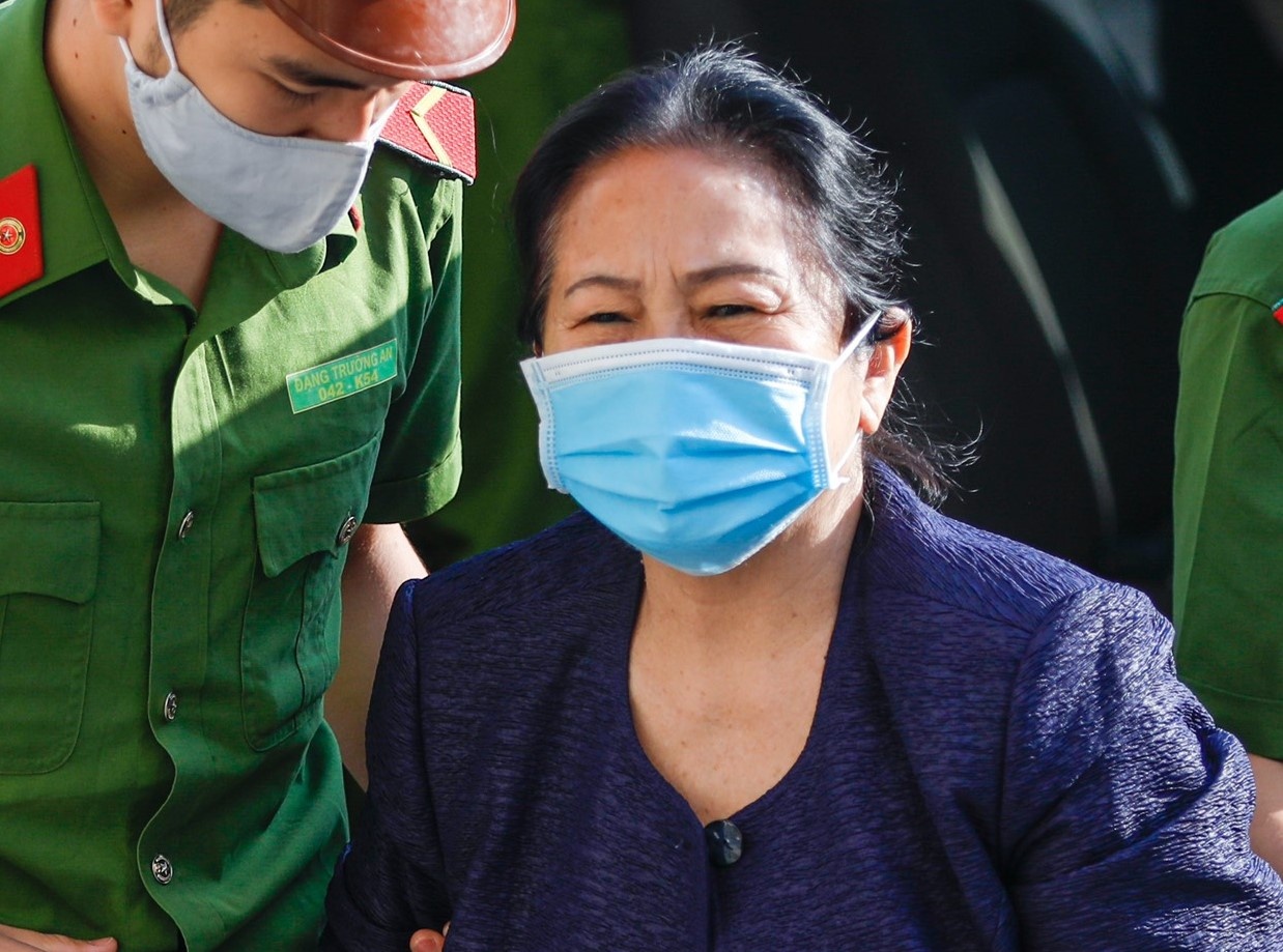 Bi cao Duong Thi Bach Diep: 'Toi chua bao gio biet lua dao ai het' hinh anh