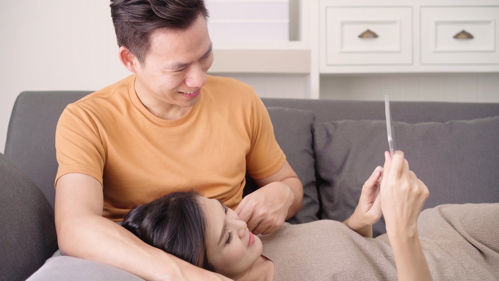 Lần đầu làm cha mẹ, nên đọc sách gì?