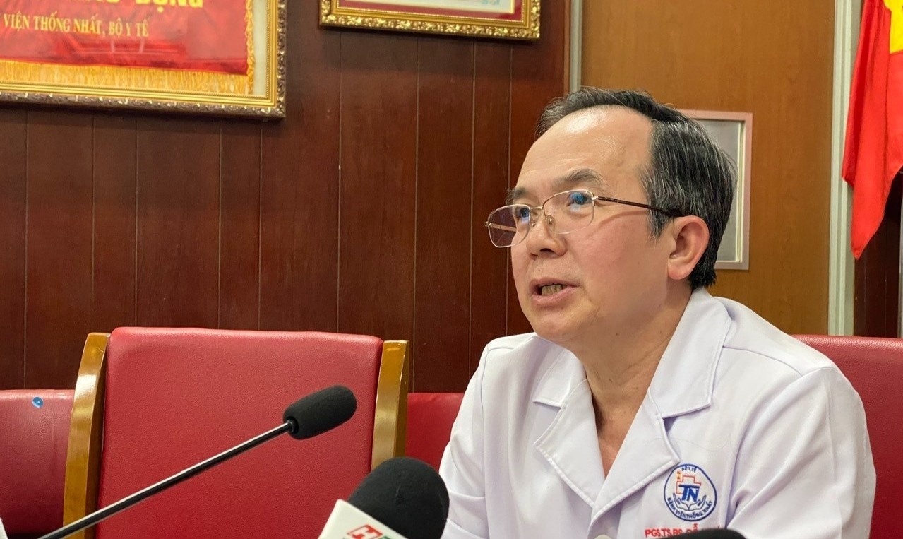 gh&eacute;p gan ảnh 3