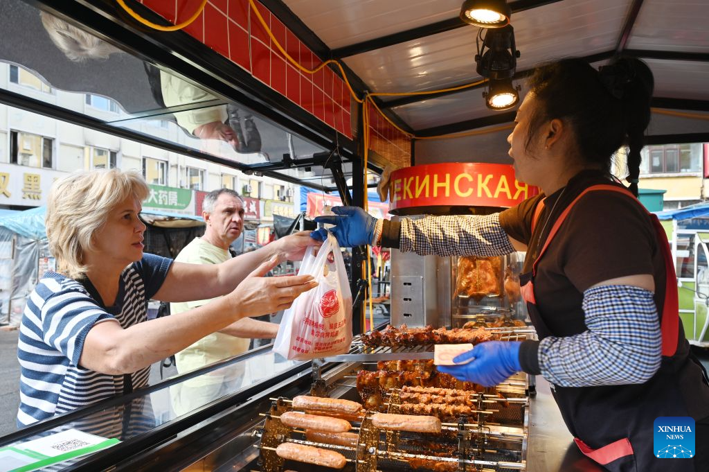 kh&aacute;ch Nga ảnh 5