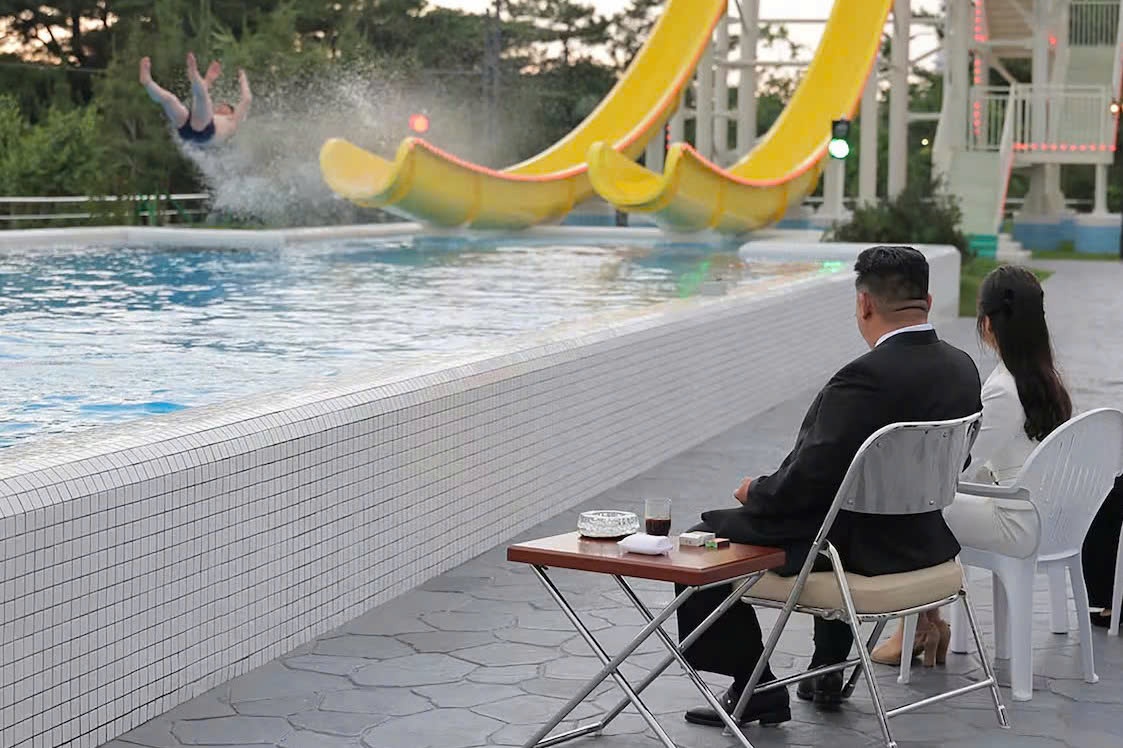 Vi sao Trieu Tien chi don khach Nga? hinh anh