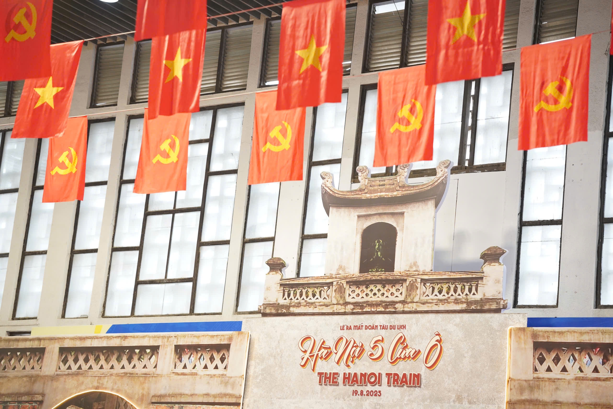 doan tau 2 tang anh 1