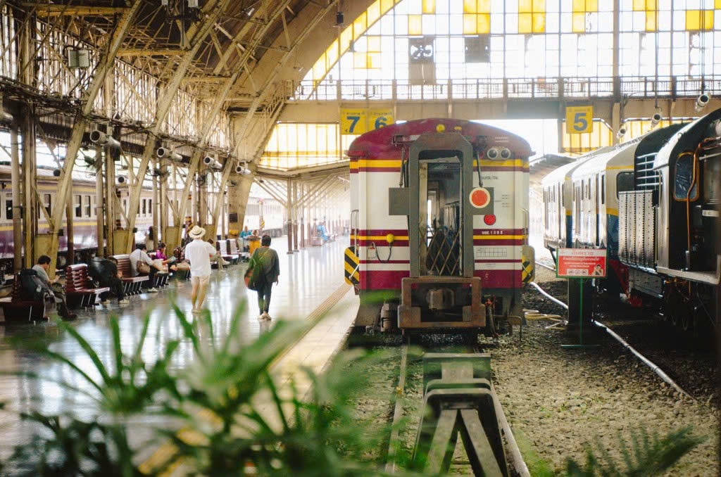 An choi Bangkok nhu nguoi ban dia hinh anh