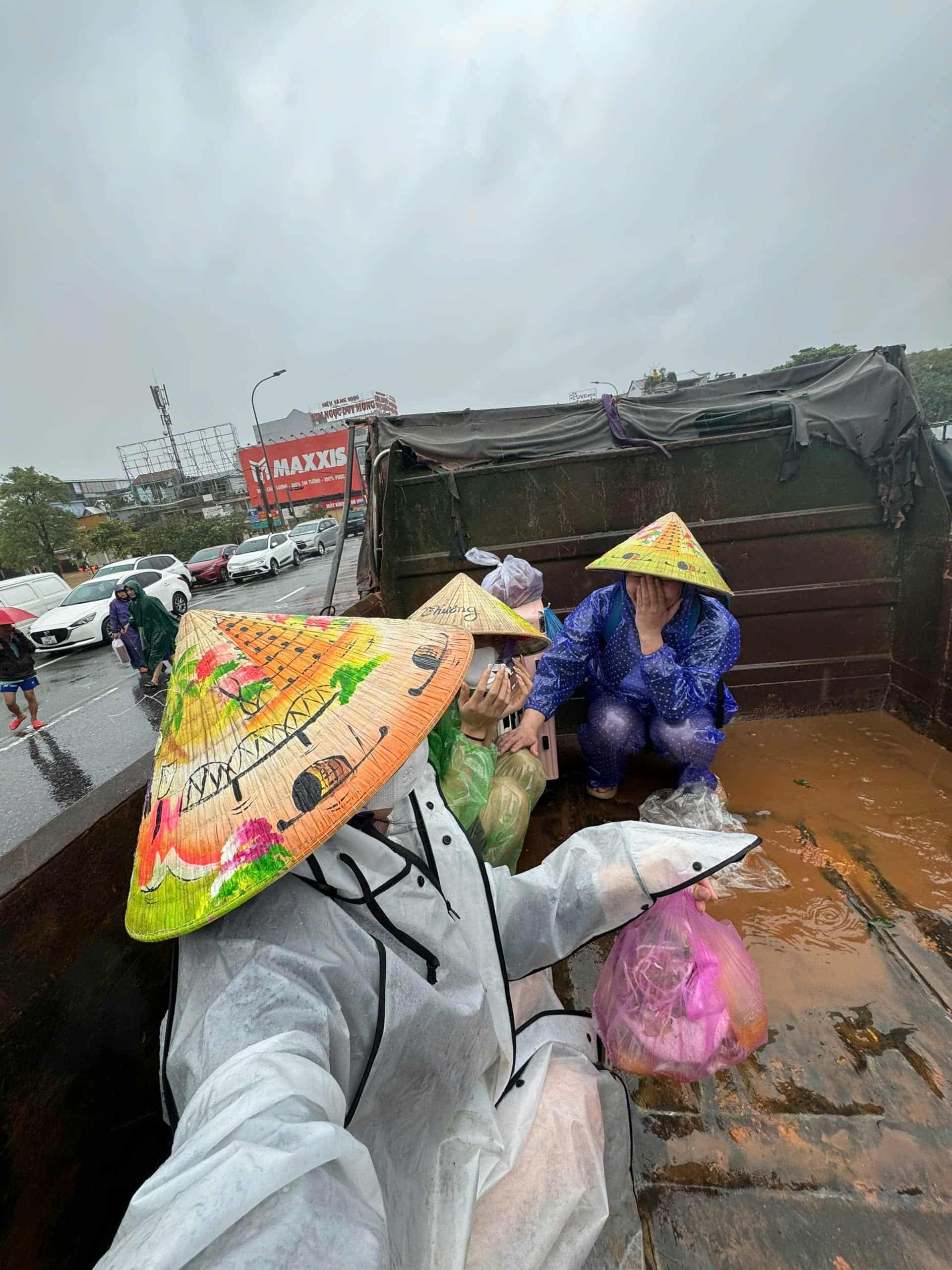 Huế ngập lịch sử ảnh 3 Hue ngap lich su anh 3