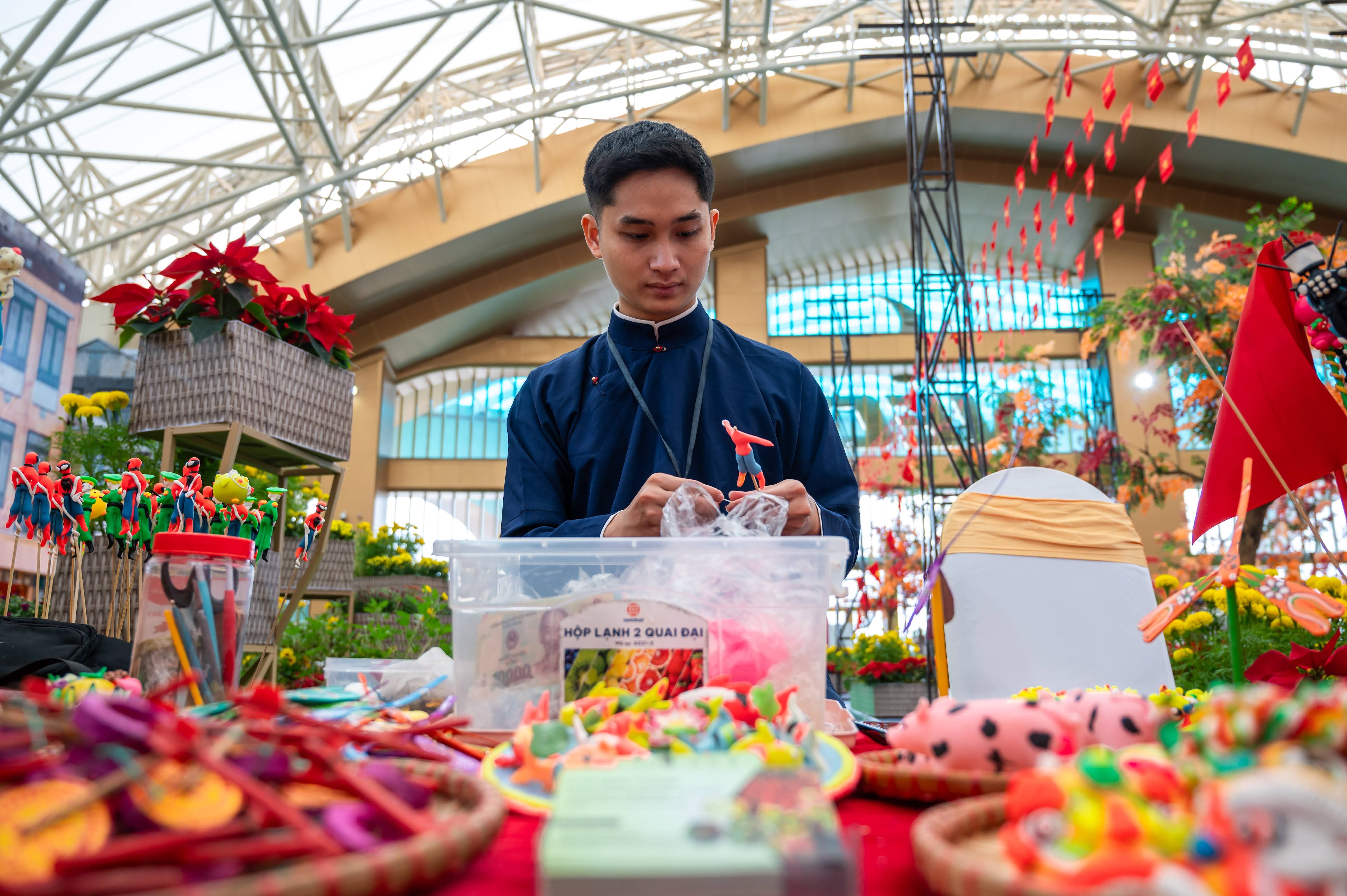 Hoi cho mua thu VEC anh 15