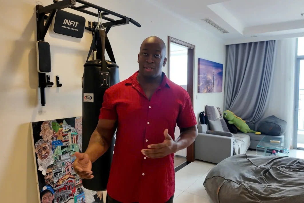 Ben trong can ho thue 850 USD/thang tai TP.HCM cua cuu quan nhan My hinh anh