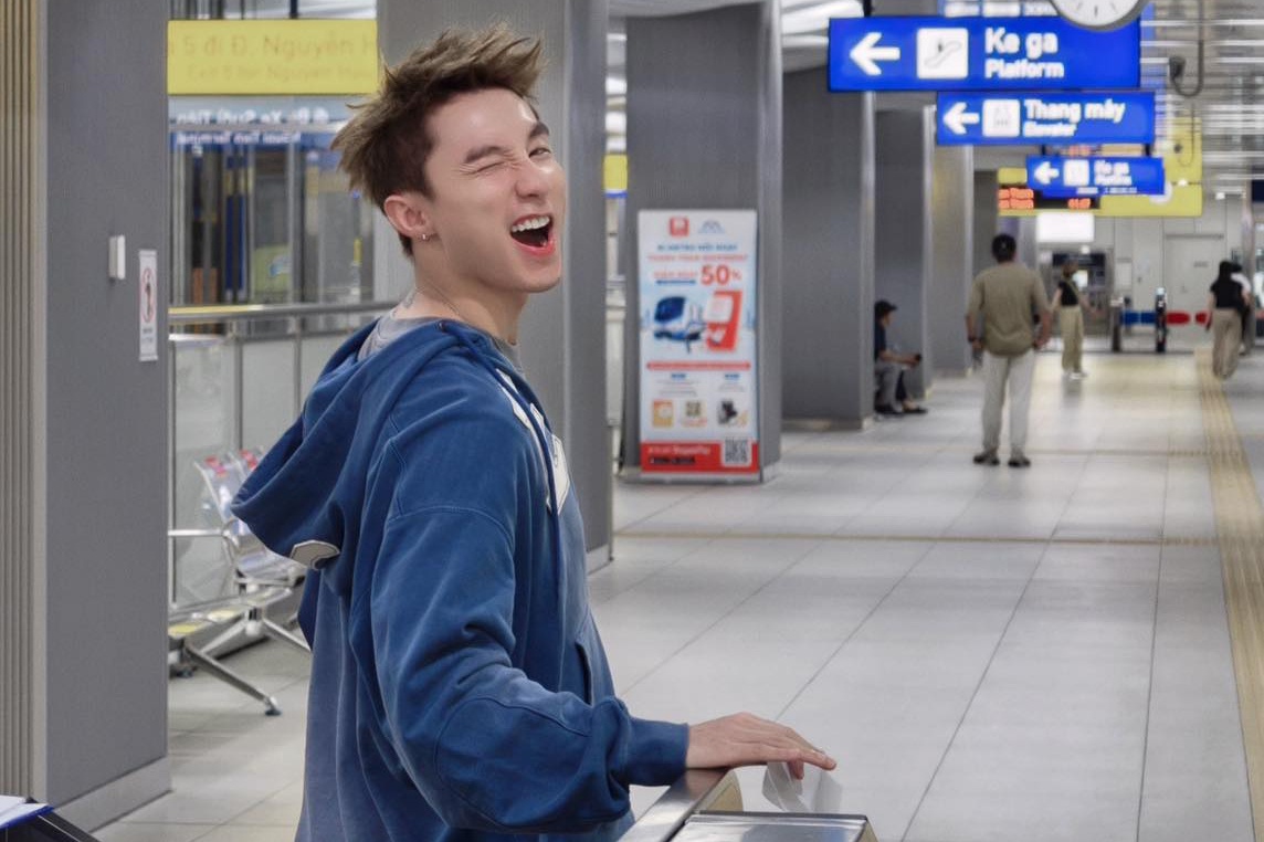 Son Tung di metro TP.HCM hinh anh