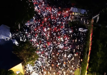 Canh tac duong tu 5h sang tai Ba Vi nhin tu tren cao hinh anh