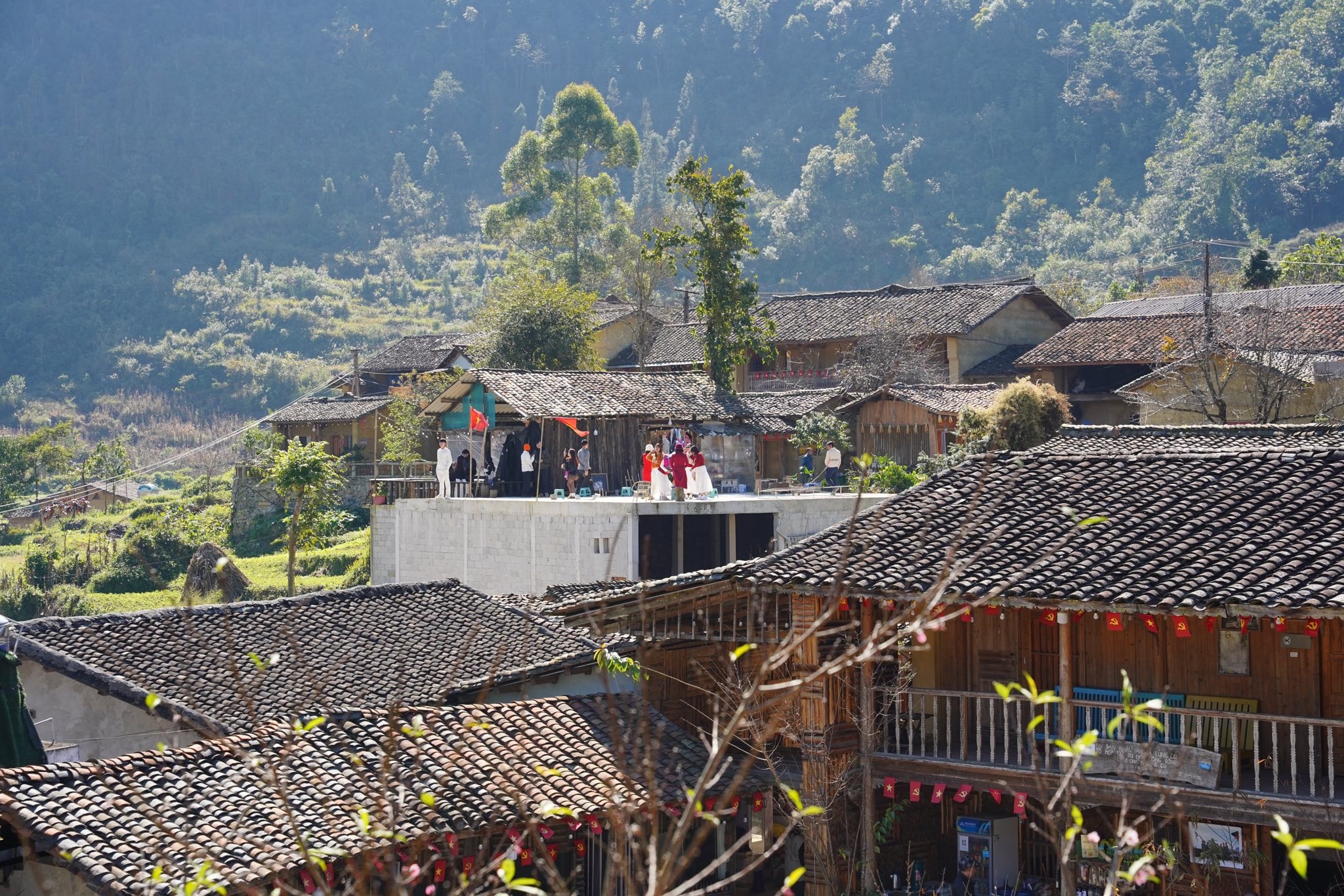 Lo Lo Chai, Lung Cu, asta de bandera de Lung Cu foto 11 Lo Lo Chai, Lung Cu, Cot co Lung Cu anh 11