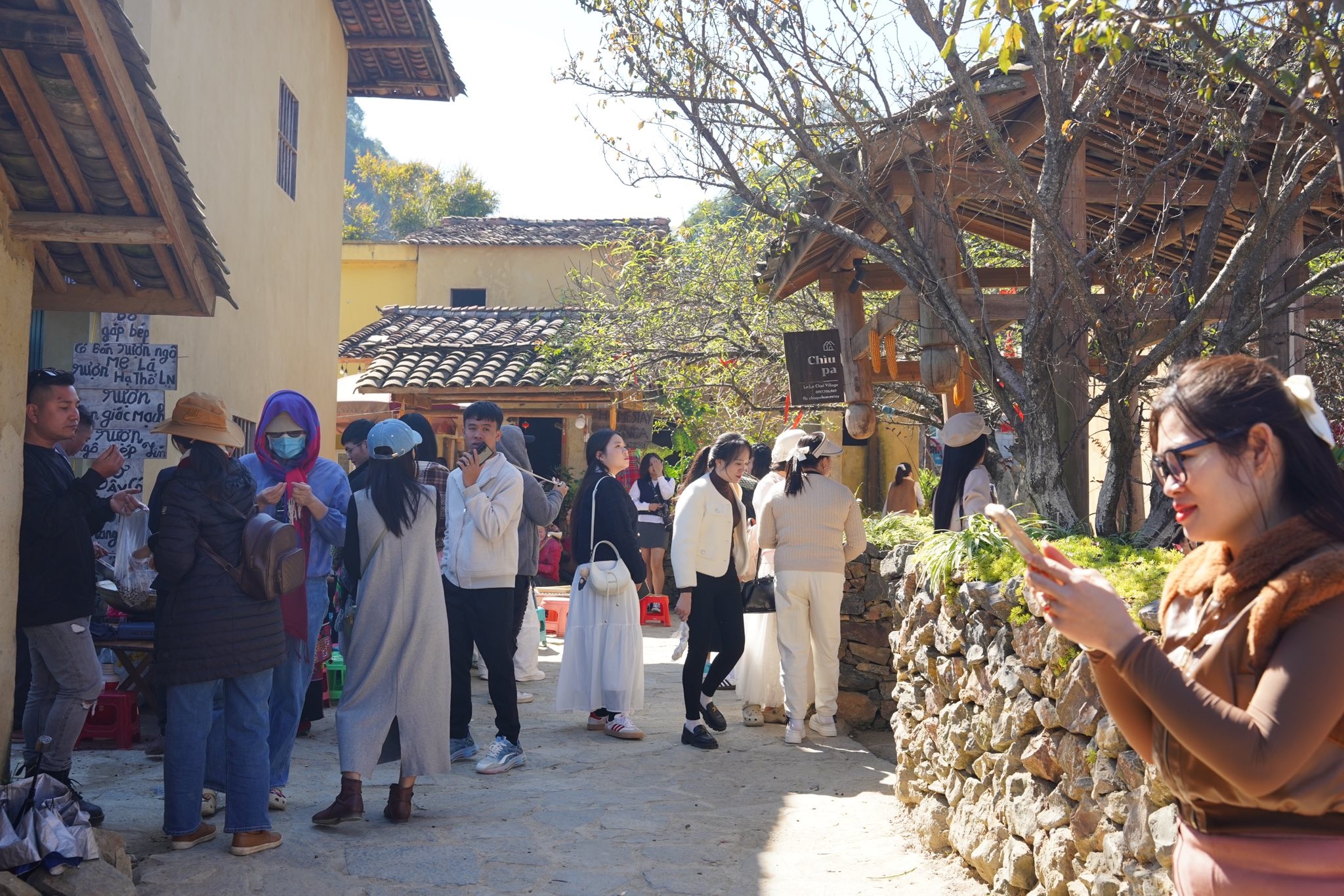 Lo Lo Chai, Lung Cu, Lung Cu Asta de bandera foto 10 Lo Lo Chai, Lung Cu, Cot co Lung Cu anh 10