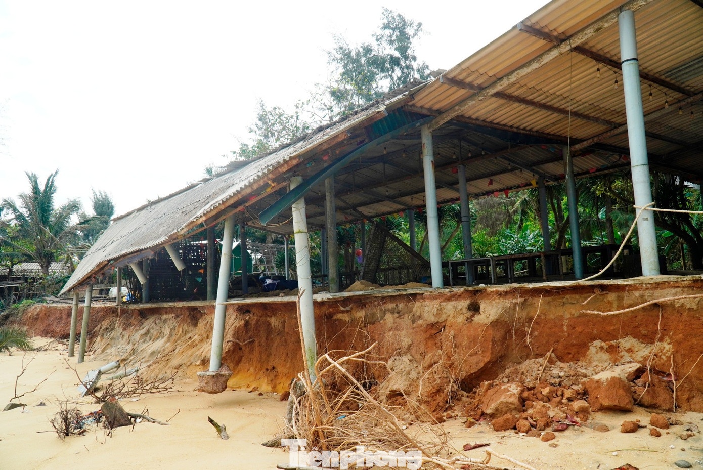 bai tam,  bai tam Ham Rong,  Hue anh 1
