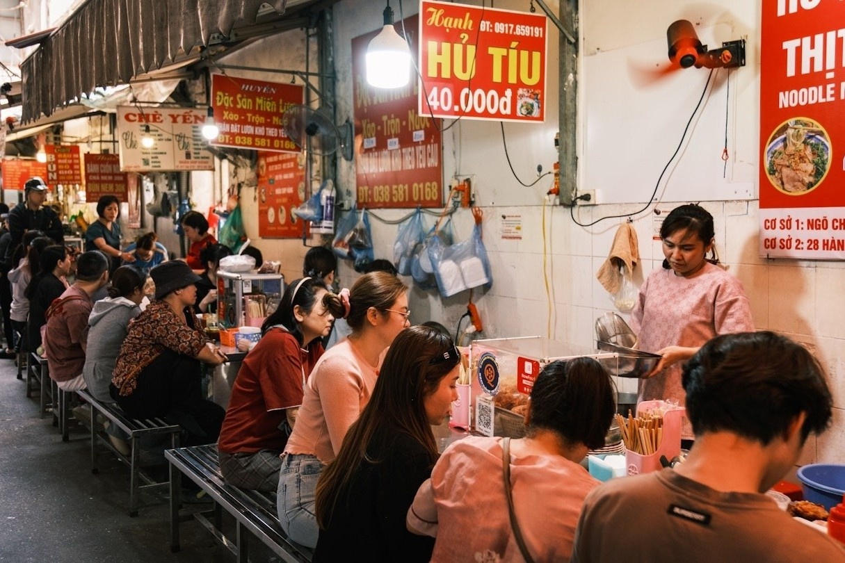 Khach My ke 3 ngay 'de doi' khi du lich Viet Nam hinh anh