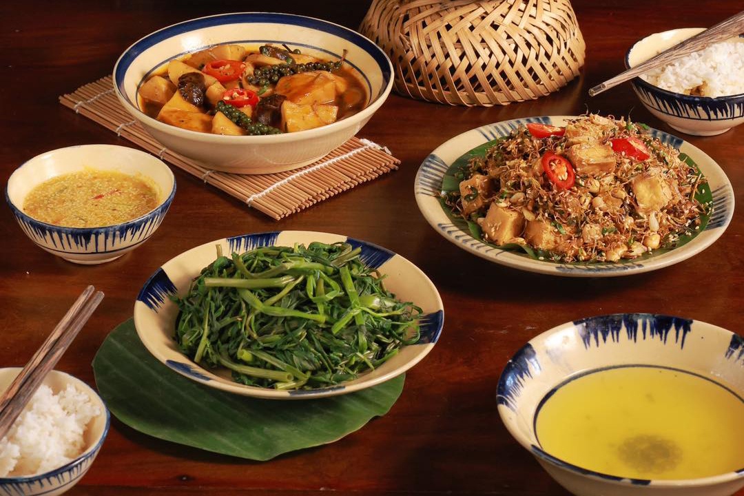 Quan com nha noi tieng o Hue bi 'dao nhai' tai Da Nang hinh anh