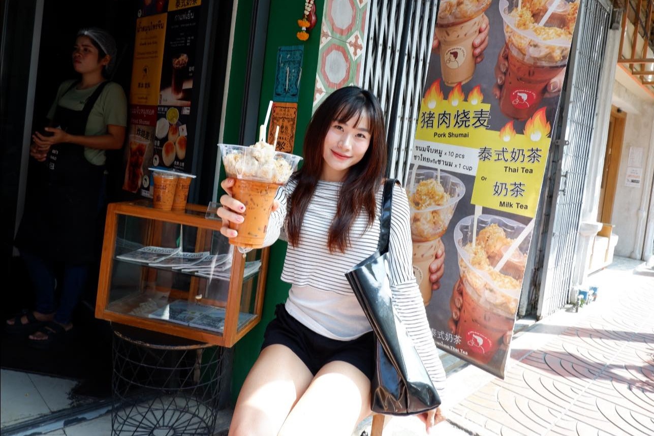 Ai san sang uong ly tra sua 12 thia duong o Thai Lan? hinh anh